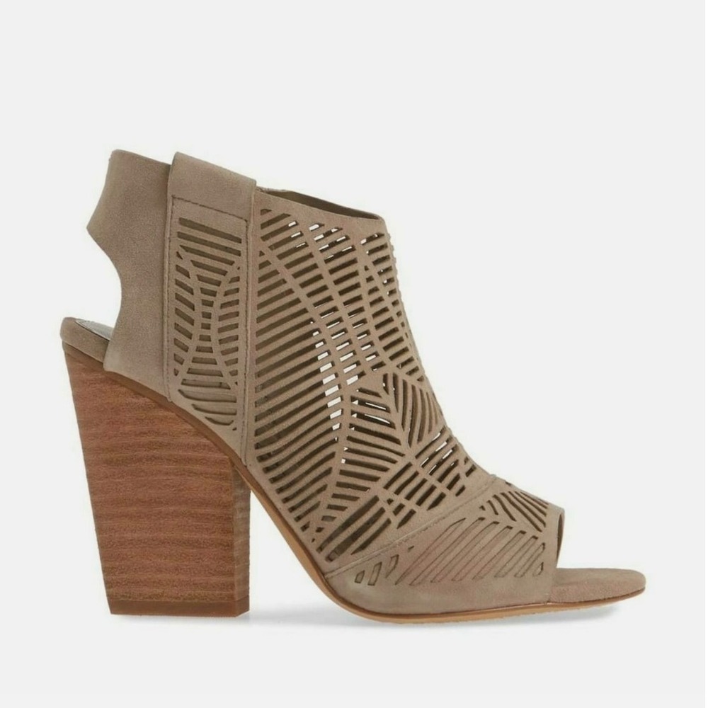 VINCE CAMUTO Kimora Suede Cutout Block Heel Bootie Sandals Wild Mushroom 7
